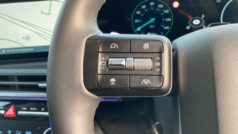 Hyundai SANTA FE 1.6 TGDi Plug-in Hybrid Ultimate 5dr 4WD Auto Estate